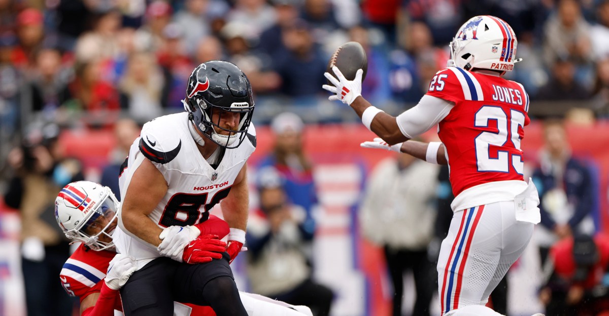 Patriots vs. Texans opening odds for NFL divisional playoffs