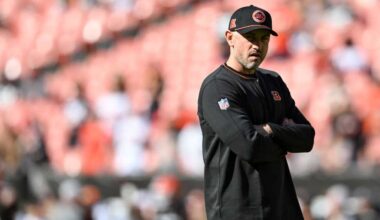 Division rival requests to interview Bengals coordinator for head coaching vacancy
