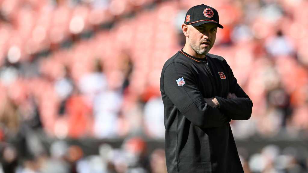 Division rival requests to interview Bengals coordinator for head coaching vacancy