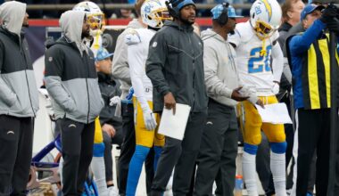 Chargers interview trio of in-house names for defensive coordinator