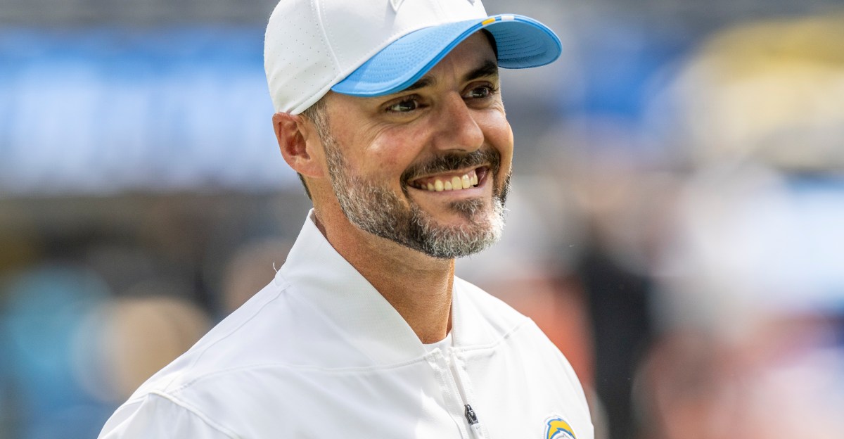NY Giants news: LA Chargers DC added to head coach interview list