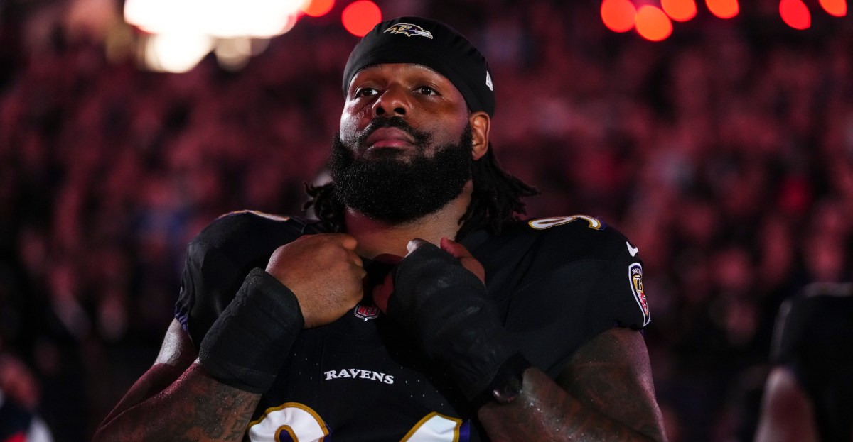 Roundtable Reactions: Baltimore Ravens sign NT John Jenkins to extension