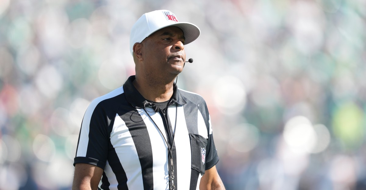 NFL announces Packers-Bears will have a flag-happy referee