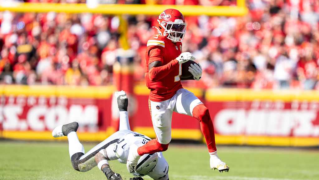 Chiefs WR Xavier Worthy has surgery after injury-plagued season