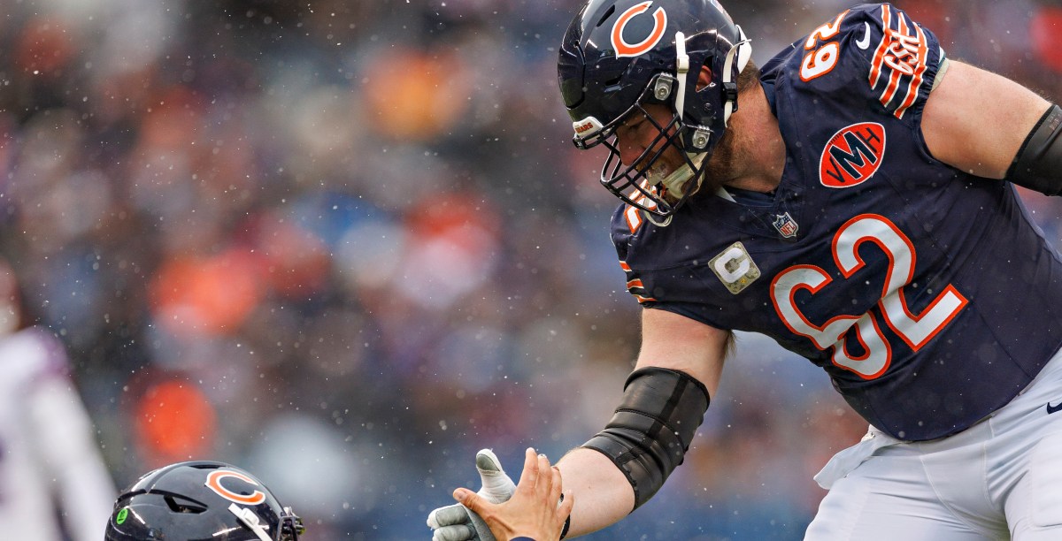 Bears Joe Thuney is a Nominee for the Protector of the Year Award