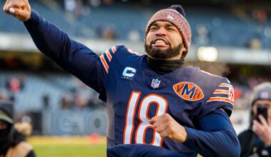 The Chicago Bears are back in the playoffs, so why is the fan base so negative?