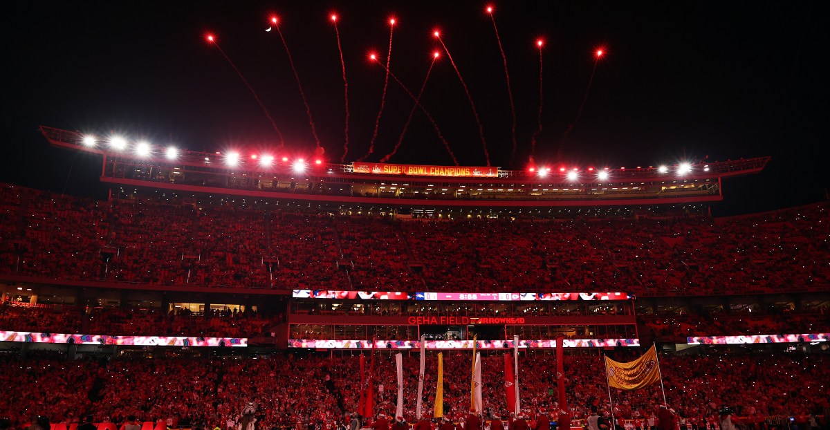 Denver Broncos, NFL picks and predictions for NFL Week 18