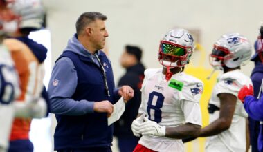 Sunday Patriots Notes: Off-field situation no distraction ahead of NFL playoffs