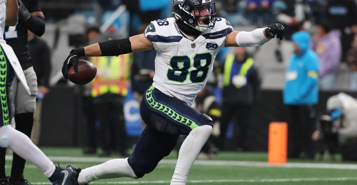 What the last two Seattle Seahawks games told us about tight end A.J. Barner