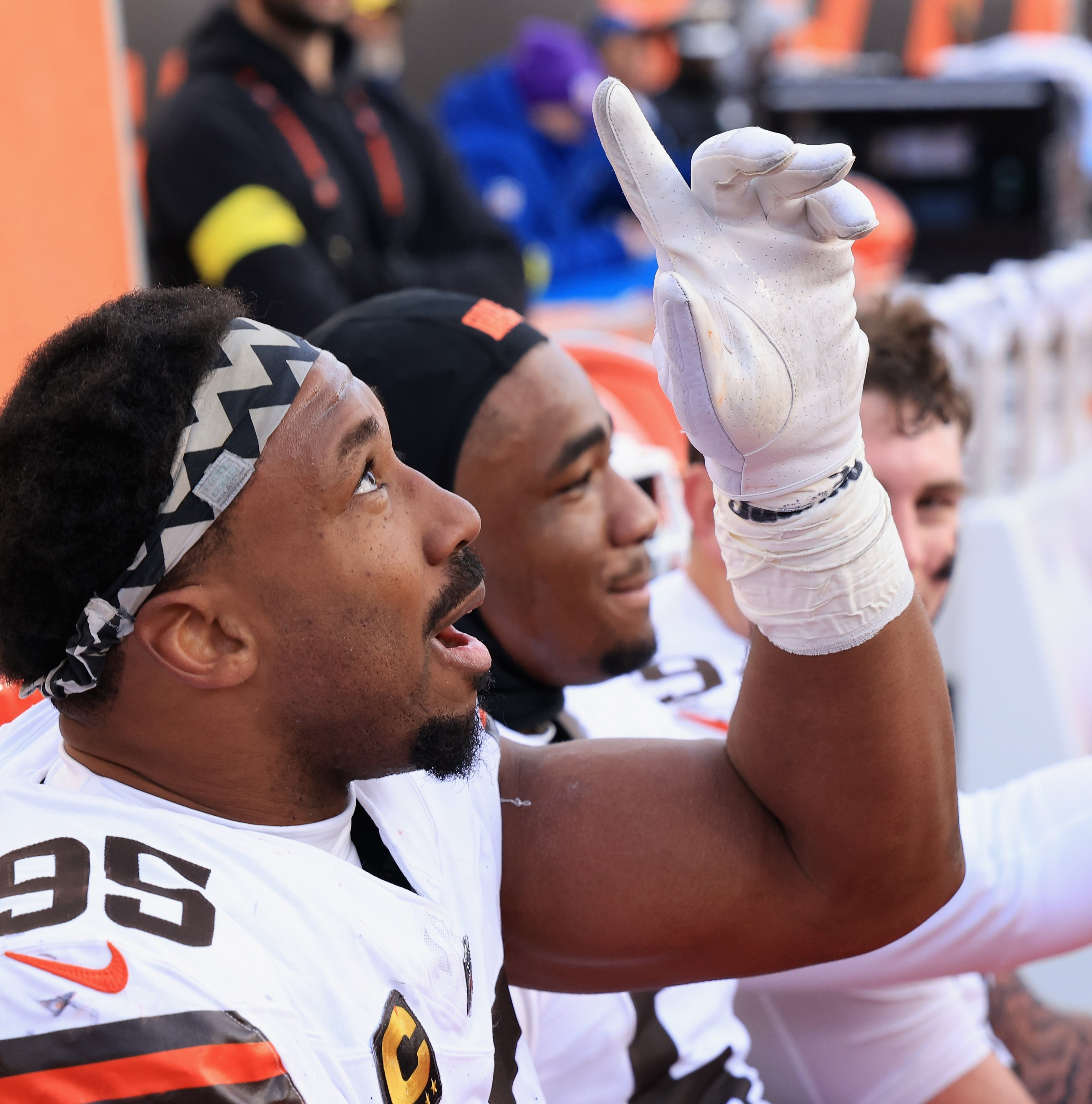 Browns defense a part of history in Week 18 vs Bengals