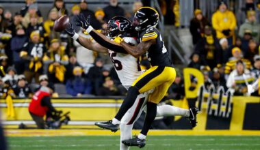Texans lead Steelers 7-6 at halftime in AFC Wild Card on Monday Night Football