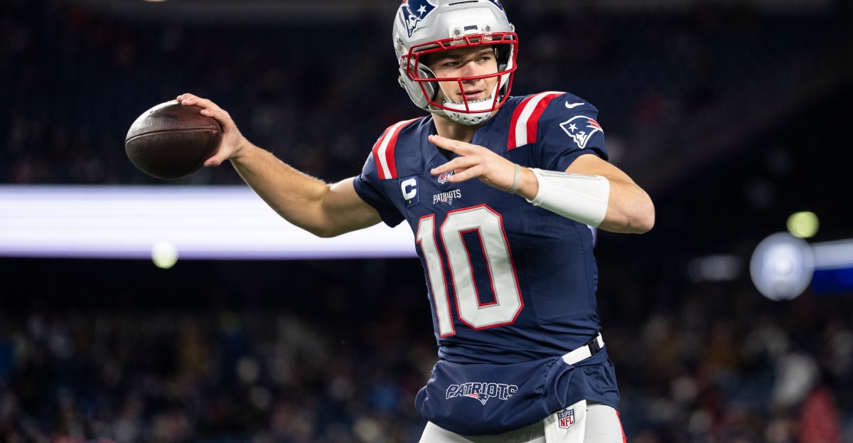 Drake Maye adjusting to Denver air, not aggressive style, in AFC Championship