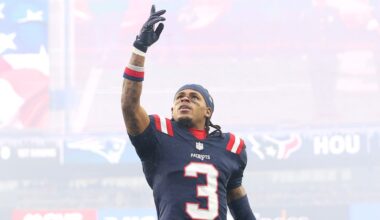 Patriots vs. Texans snap counts from NFL divisional playoffs