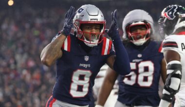 Fan Notes from the Patriots’ divisional playoff win over the Texans
