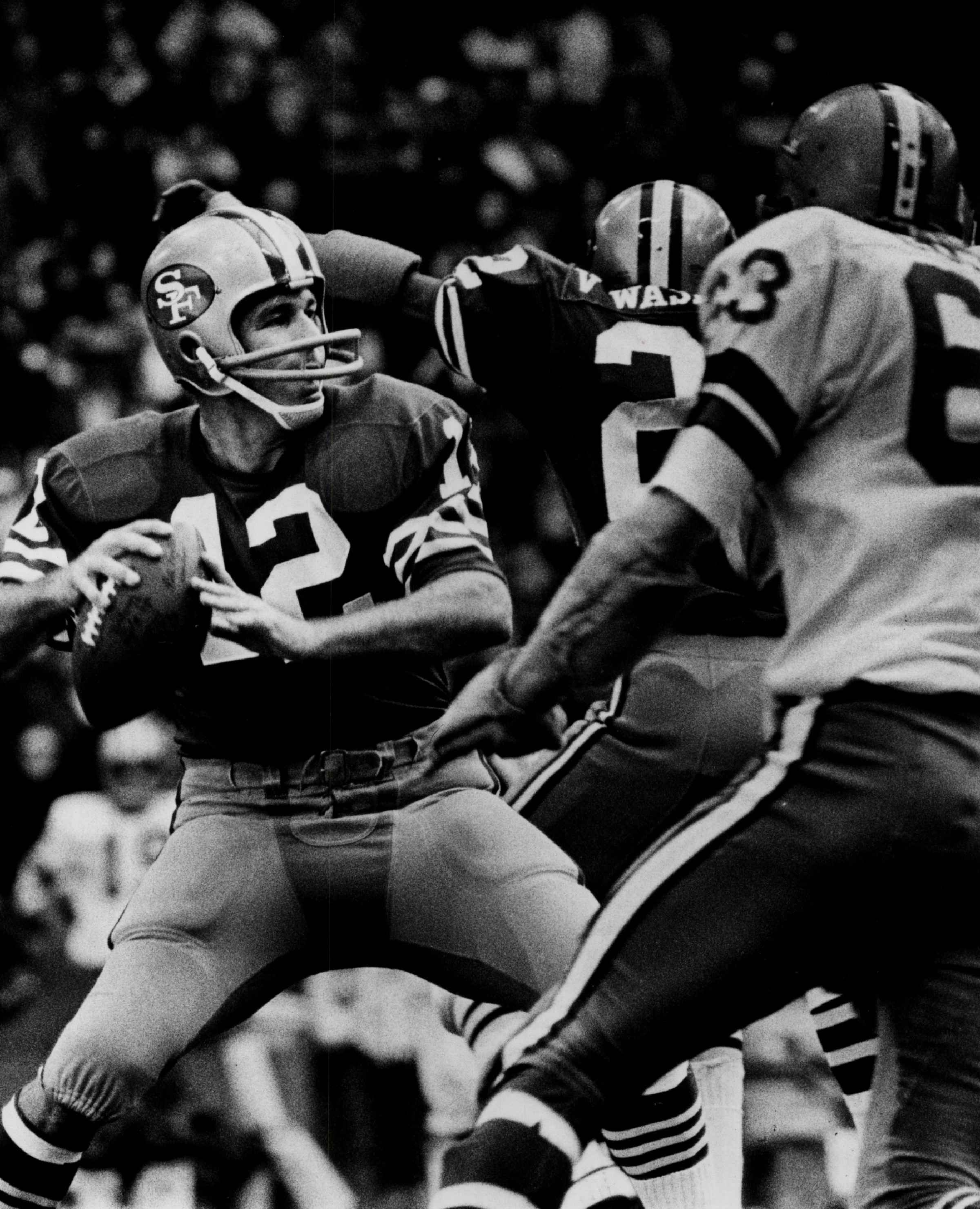John Brodie #12 of the San Francisco 49ers