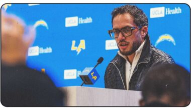 Mike McDaniel Introduced as Chargers Offensive Coordinator