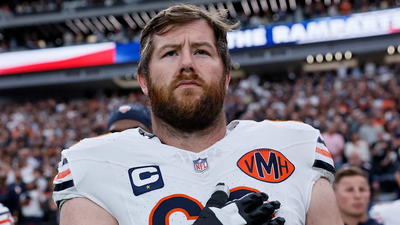 Joe Thuney invaluable resource for Bears heading into postseason