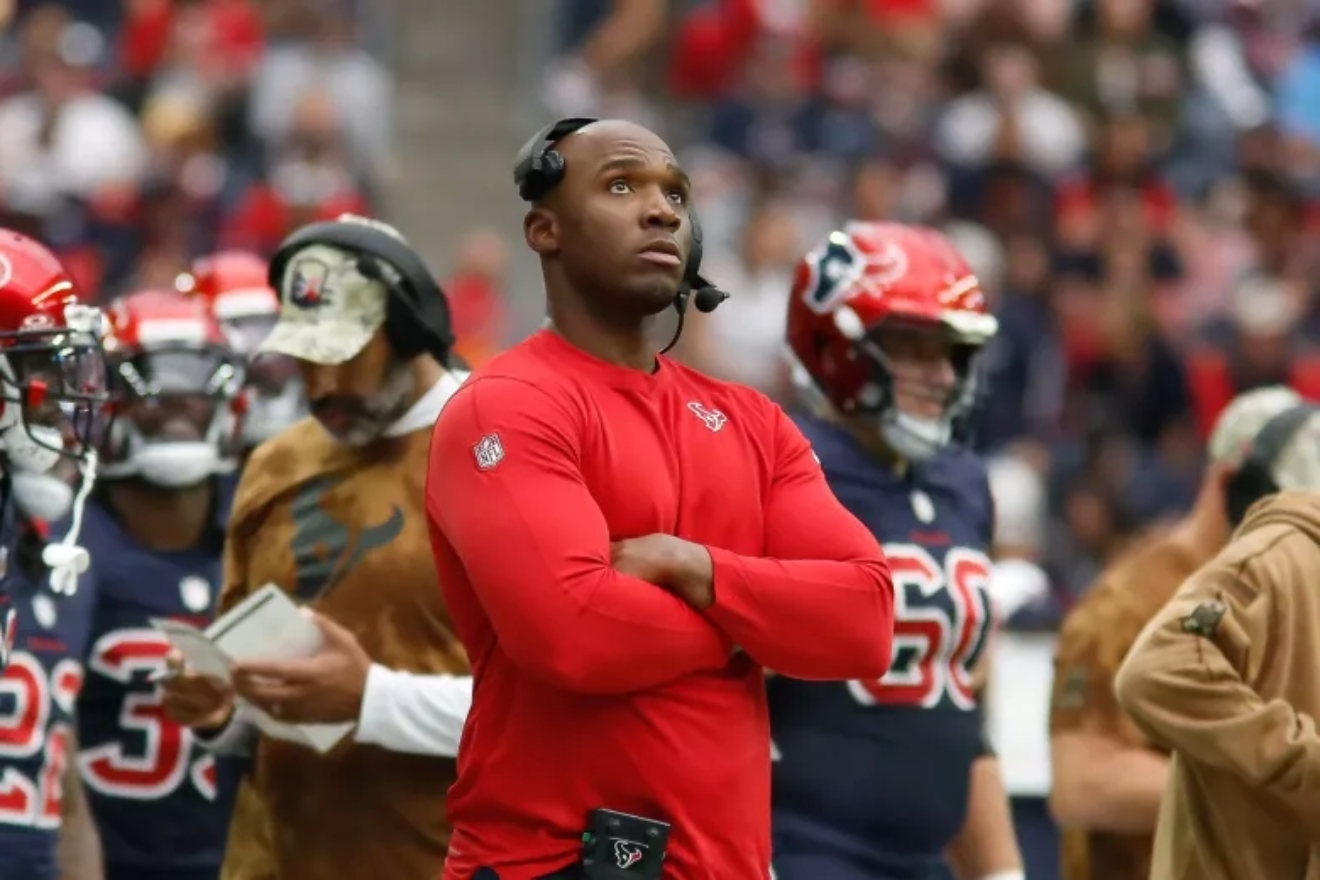 Houston Texans Move On From Three Assistant Coaches