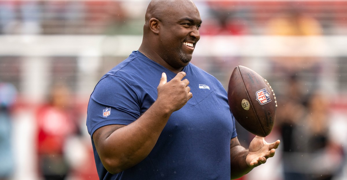 Former Seahawks defensive coordinator Clint Hurtt to be Senior Bowl head coach