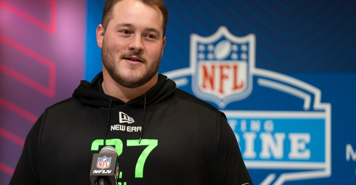 Detroit Lions sign center Seth McLaughlin to futures contract