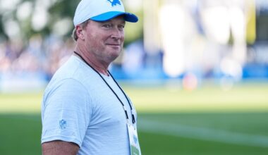 Jon Gruden refutes rumor he was offered a job by the Jets