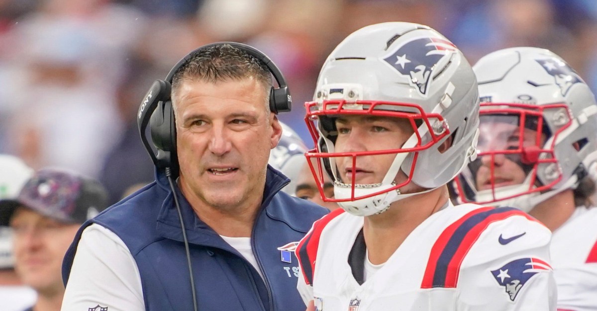 Patriots playoff schedule: Pats the last AFC East team standing