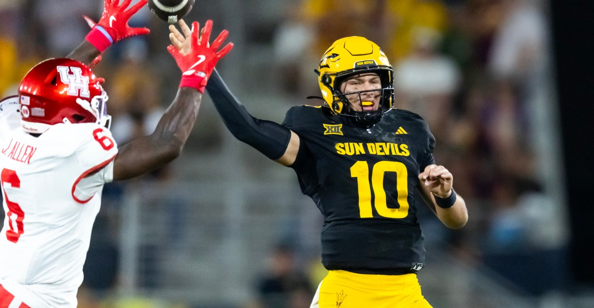 Sam Leavitt leaves Kentucky without committing and is now visiting Texas Tech