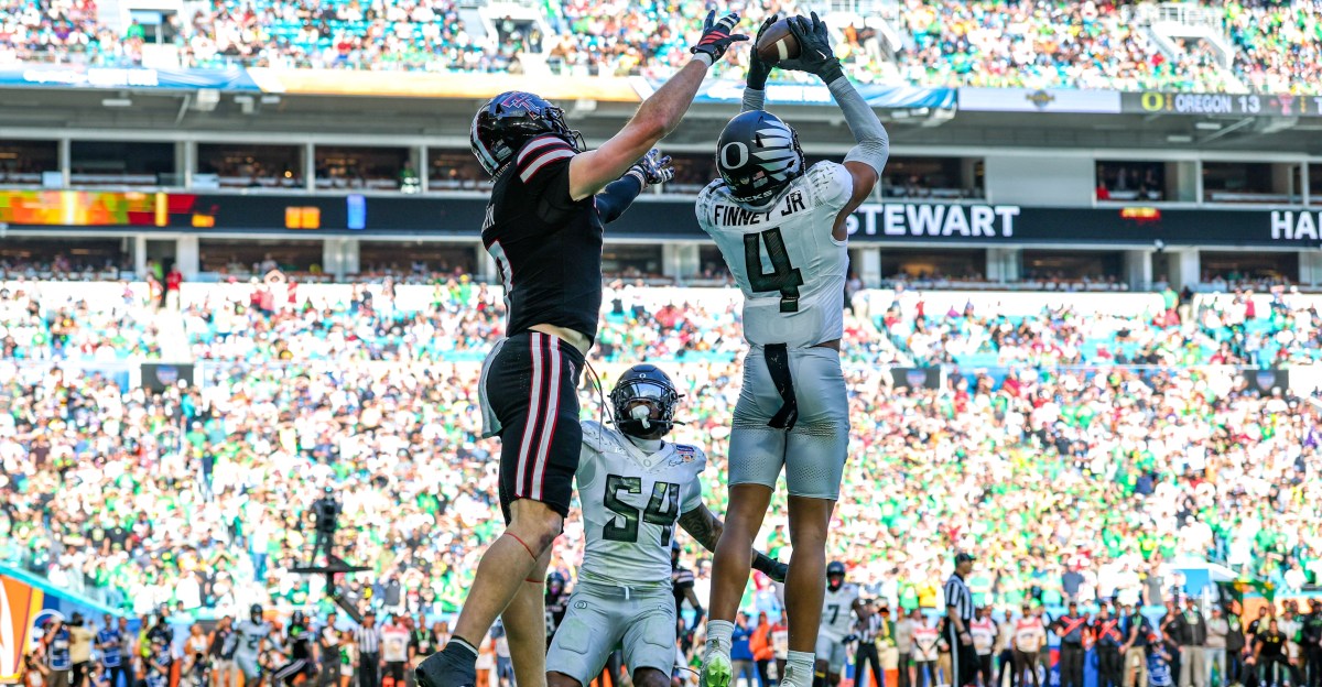 Duck Tape: Film Review of Oregon vs Texas Tech