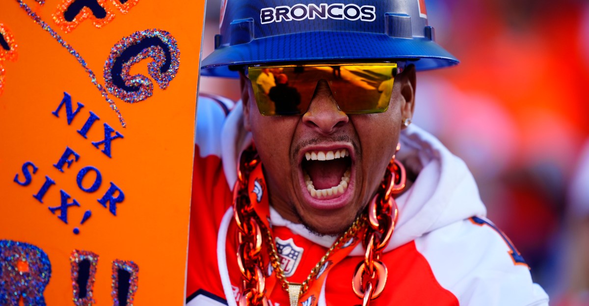 Sean Payton hopes crowd gets loudest when Buffalo Bills enter huddle