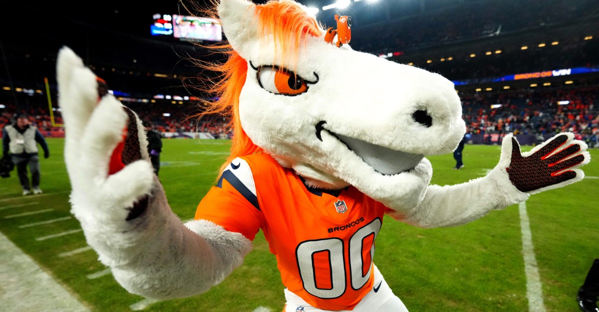 Dallas Cowboys news: Playoff results delay defensive coordinator search