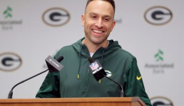 Packers DC Jeff Hafley new Dolphins head coach