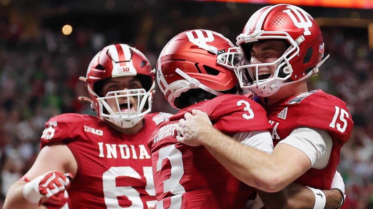 Indiana earns 'A+' mark, Oregon gets 'F' on CFP semifinal report card