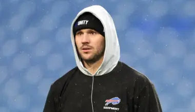 Bills face competition from Tom Brady's Raiders to sign Josh Allen's former teammate in 2026