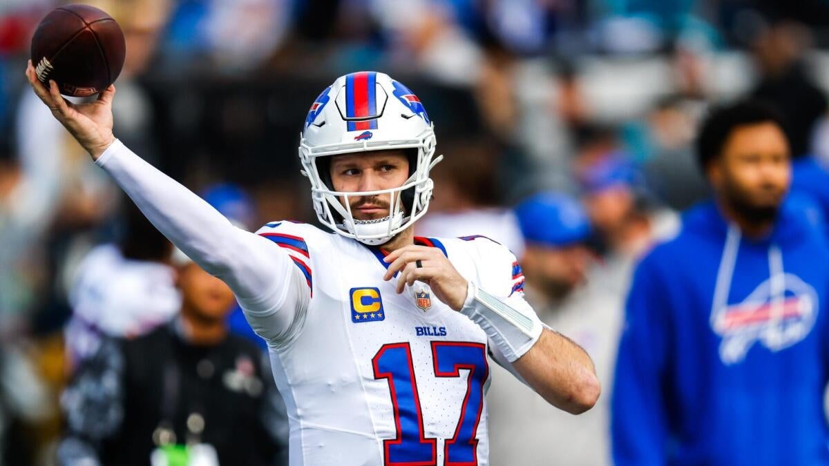 NFL DFS picks for Saturday divisional round: Lineup advice for DraftKings and FanDuel