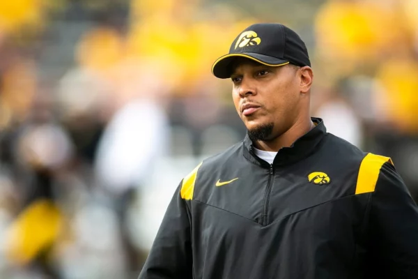 Report: Dolphins Expected to Hire ex-Giants RBs coach