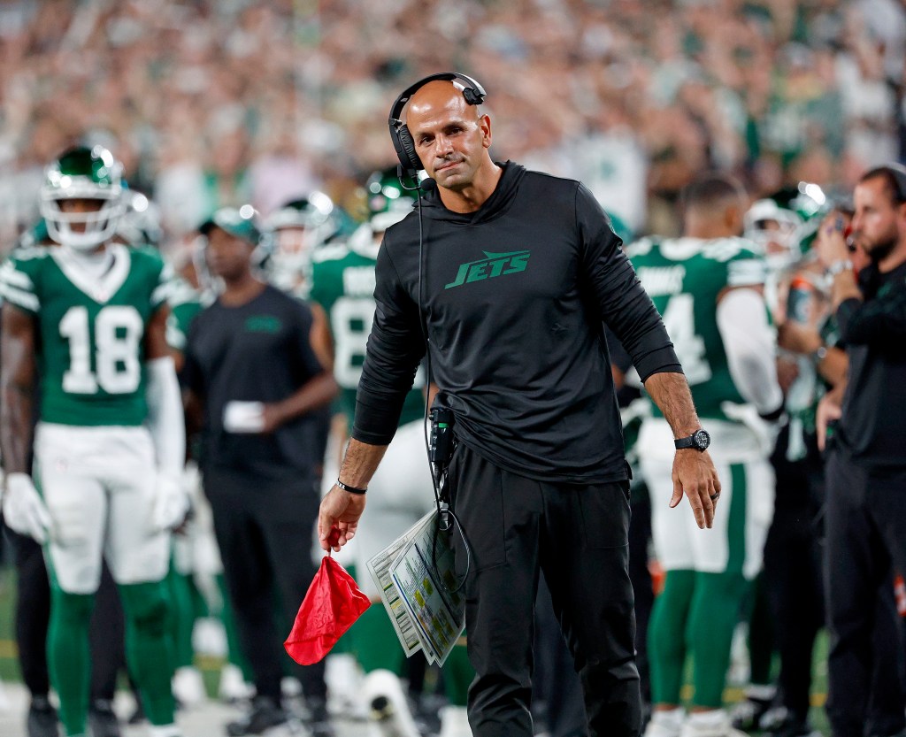 Robert Saleh with the Jets.