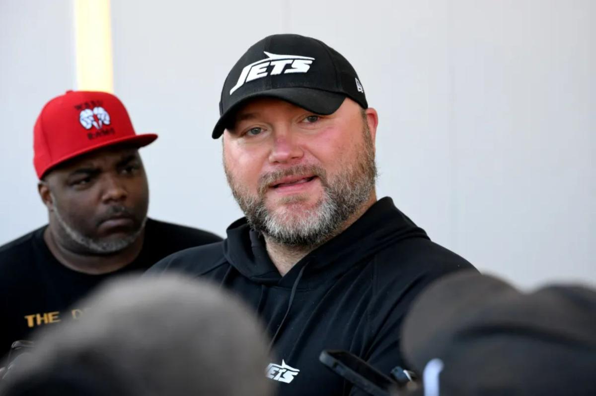 Joe Douglas interviews for Falcons GM role two years after Jets' firing