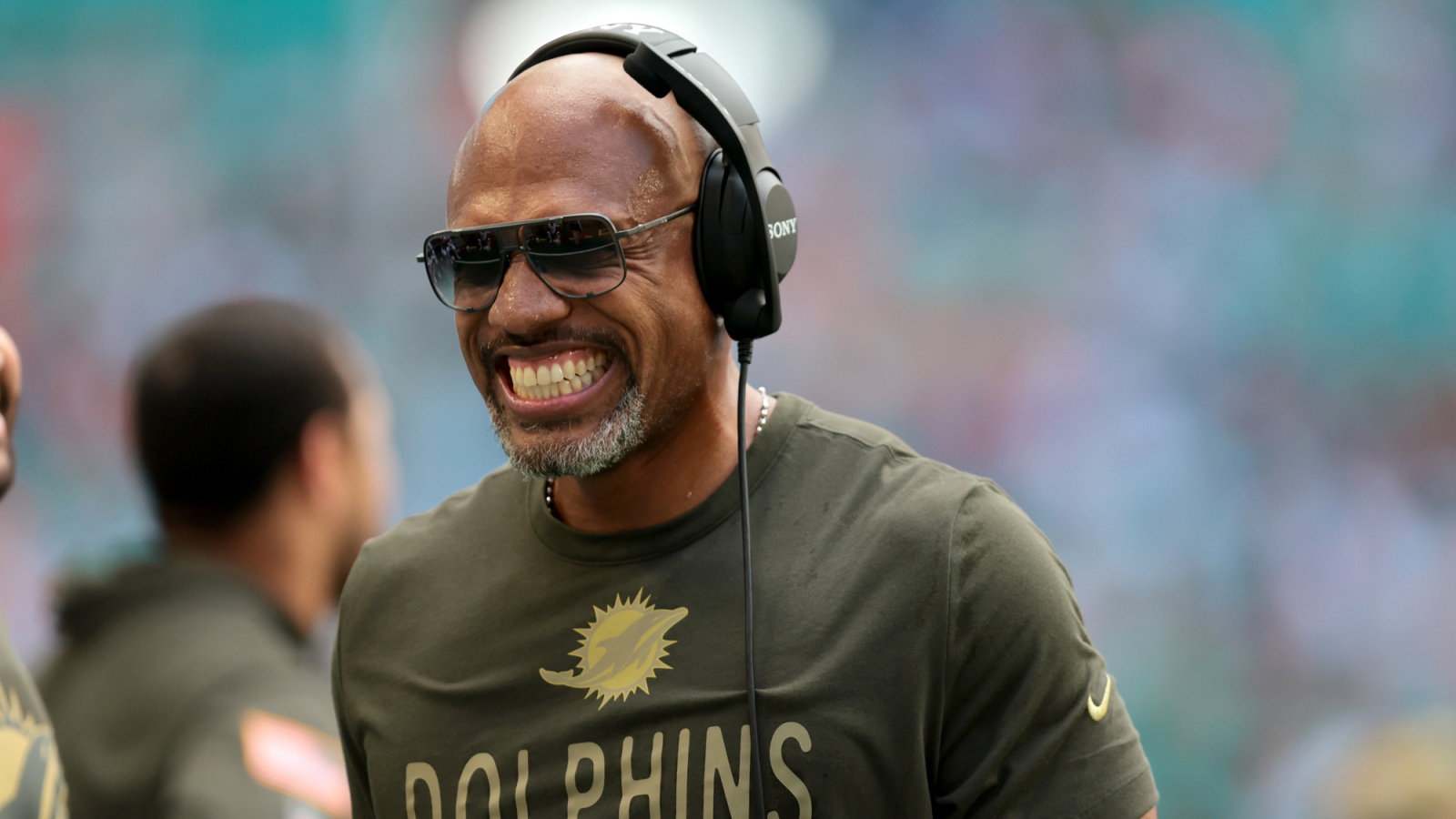 Cardinals to meet with Dolphins DC Anthony Weaver for in-person interview