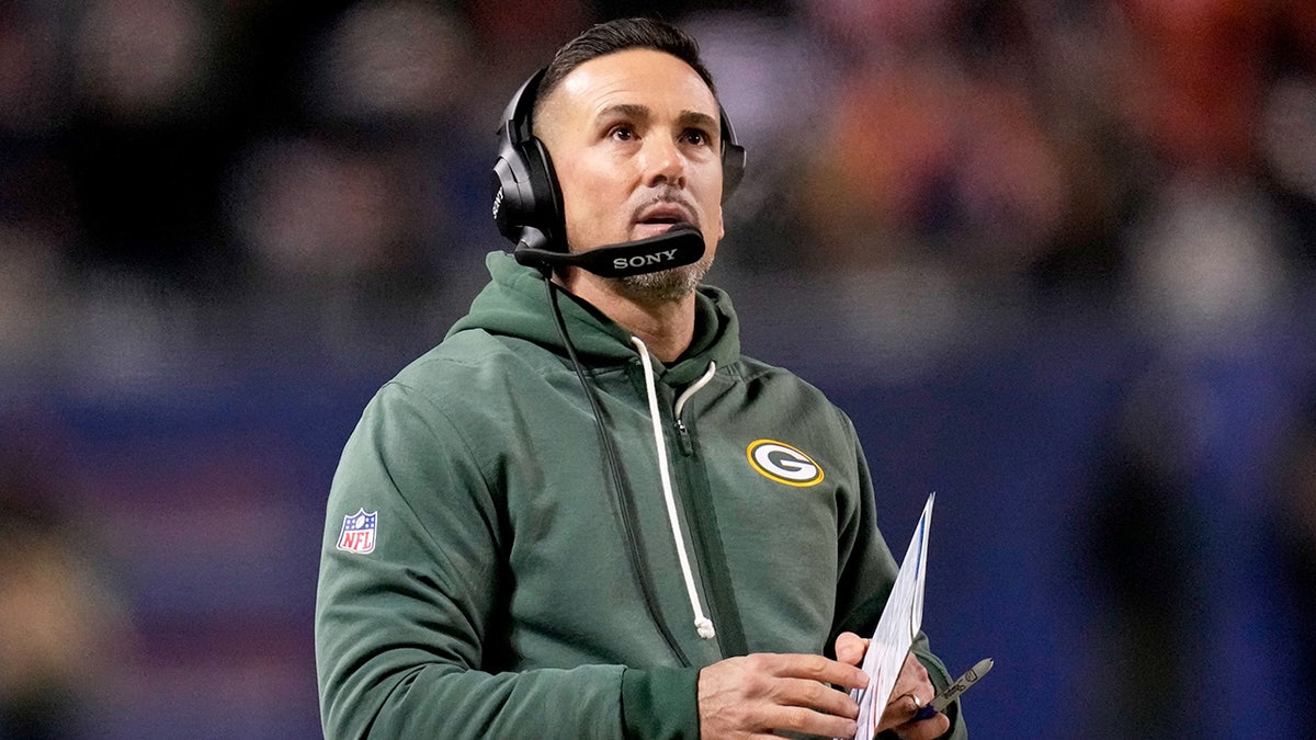 Matt LaFleur looks up