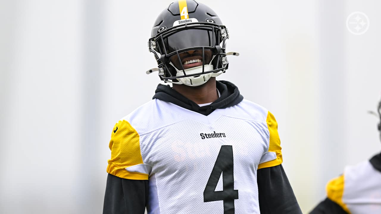 Wild Card Blog: Happy to be back