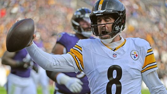 Rodgers Running in Touchdown Steelers' Aaron Rodgers