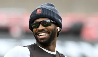 The Browns are interested in a HC who fits well with Shedeur Sanders to replace Kevin Stefanski