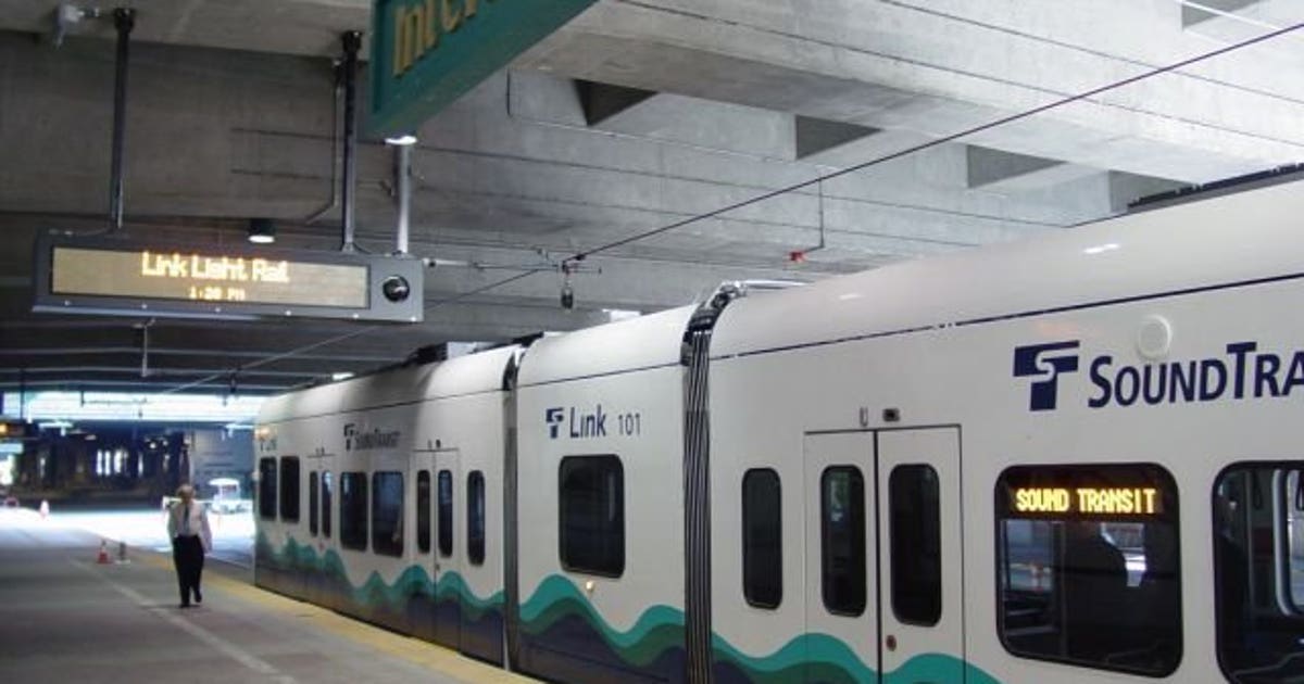 To drive or not to drive to see Seahawks vs. Rams?