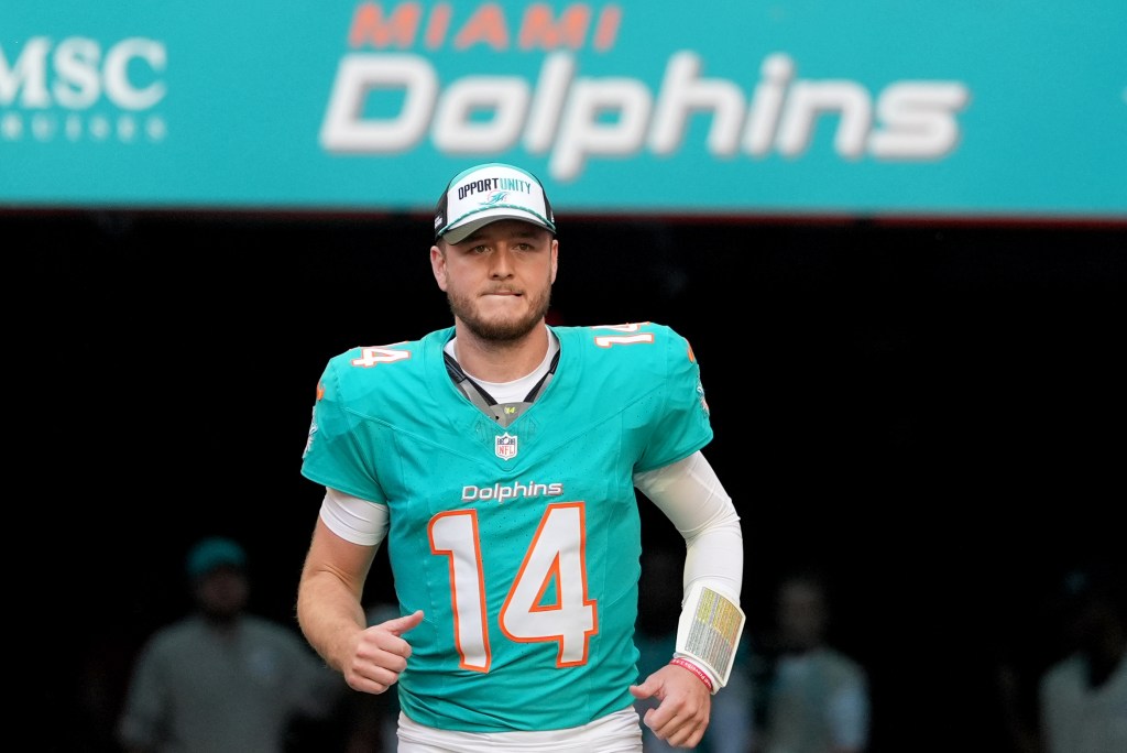 Dolphins' Quinn Ewers gets third chance to prove what he has