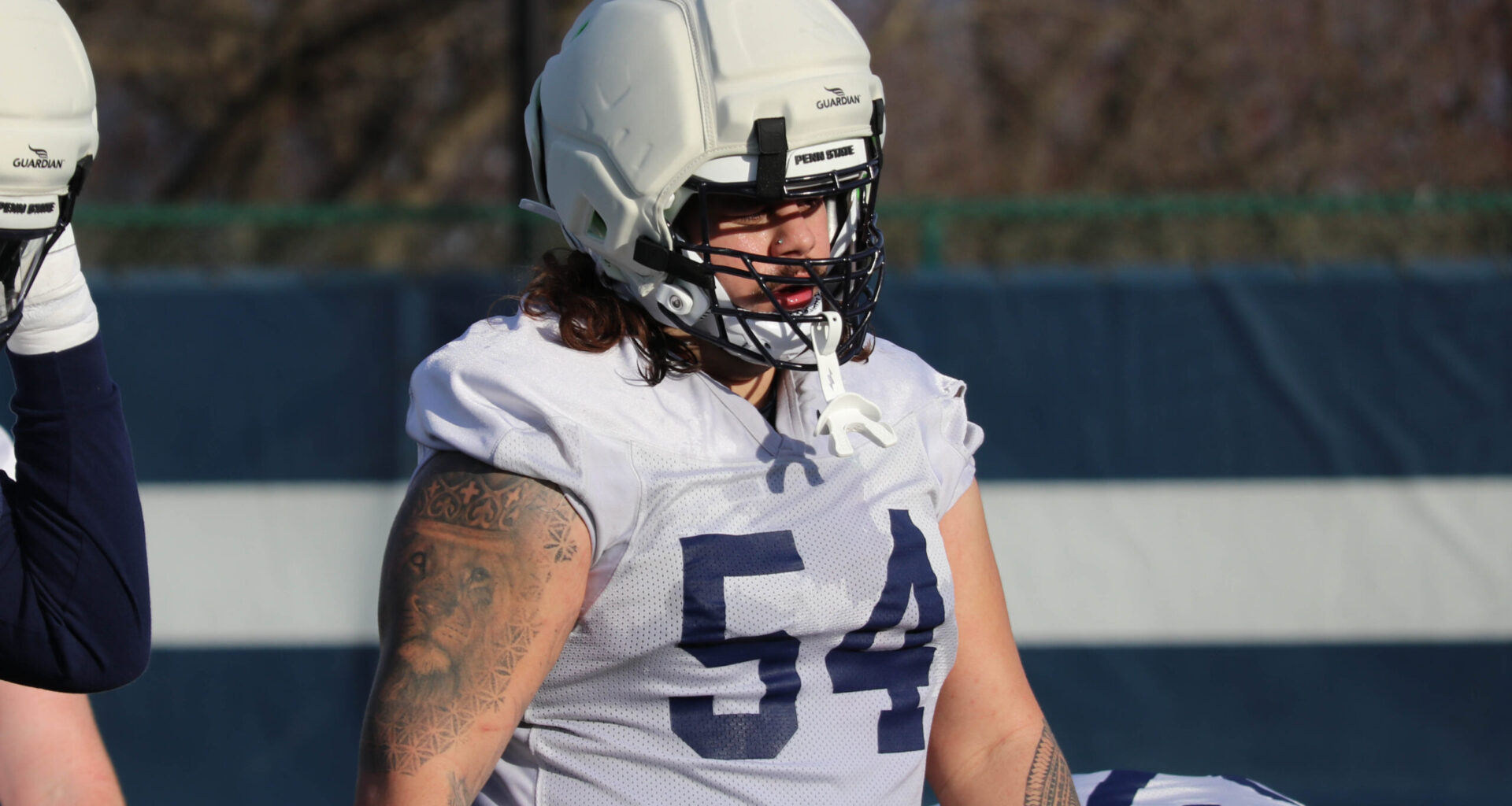 79417-removebg-preview (1)