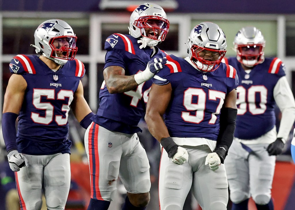 How the Patriots defense found a late-season identity by embracing the blitz