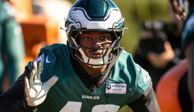 Eagles open practice window for Azeez Ojulari