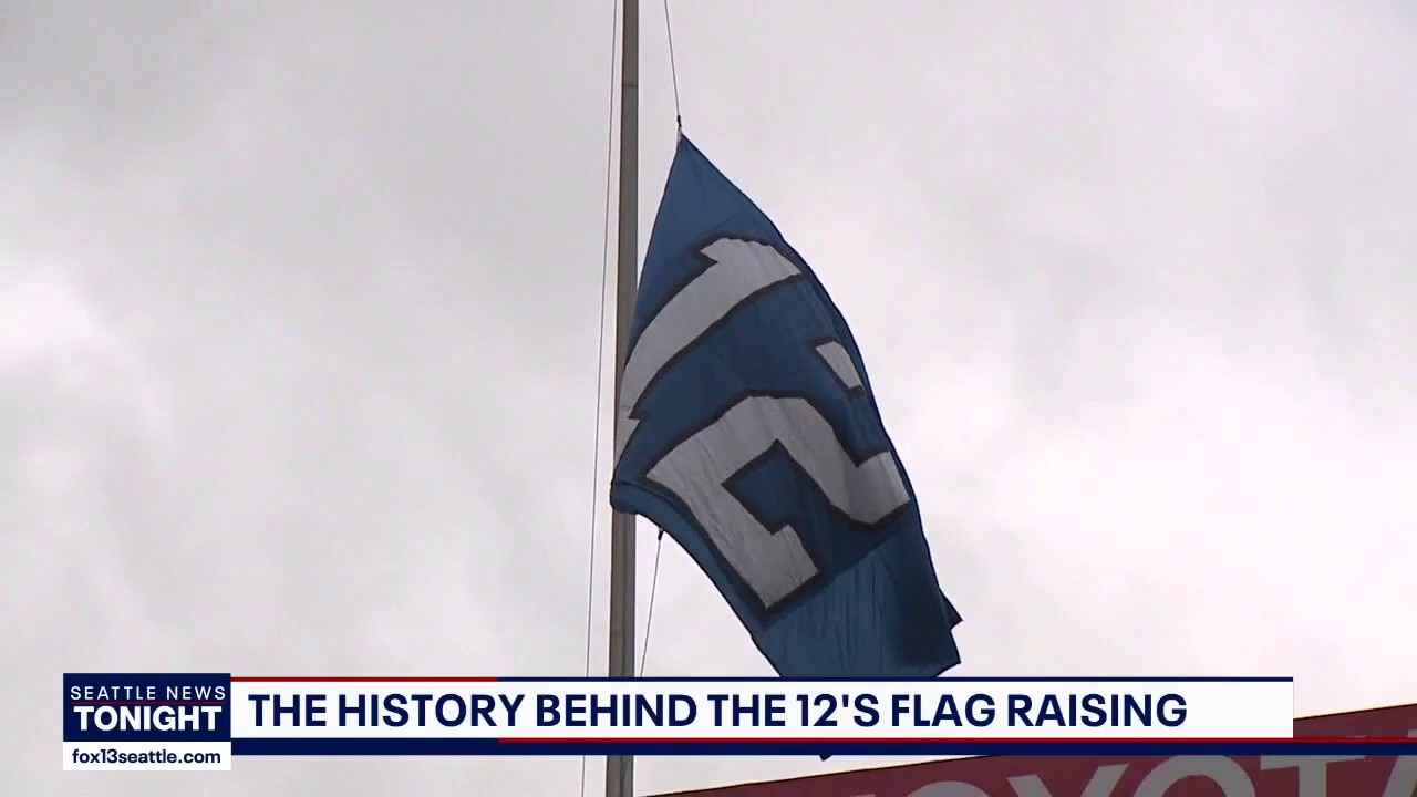 Who will raise the 12 flag in Seattle on Sunday?