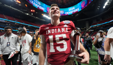 Raiders draft buzz builds as Mendoza emerges as betting favorite for No. 1 pick