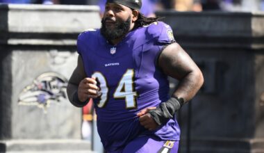 Ravens retain veteran NT John Jenkins on $2M extension